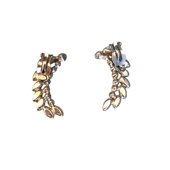 Vintage Weiss Clear Rhinestone Leaf Clip-On Earrings Silver Tone Elegant Design - Picture 3 of 8